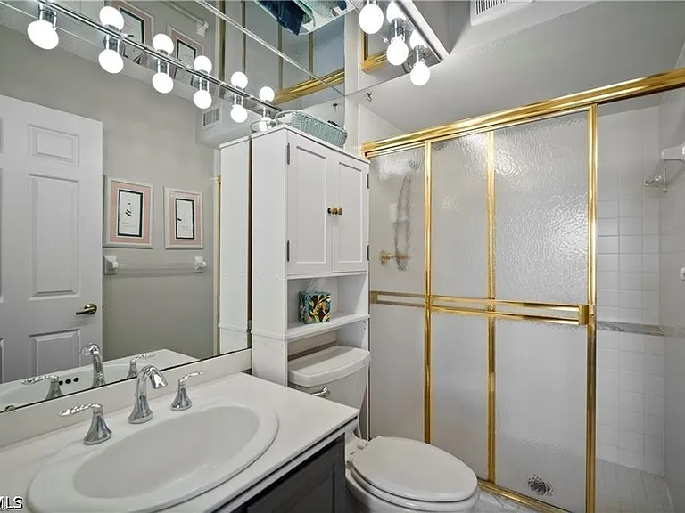 7430 Lake Breeze Dr #402 — Photo 11