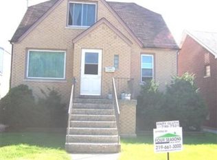 1302 Lakeview St, Whiting, IN 46394