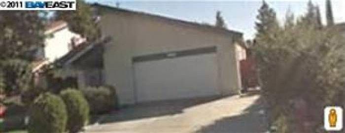 1st image of 126 Sweetberry Ct