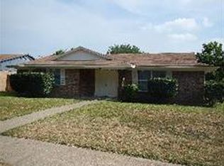3426 Blue Ridge Ln, Garland, TX 75042