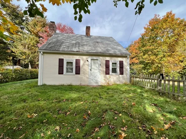 3 Howard Ave, Holbrook, MA 02343