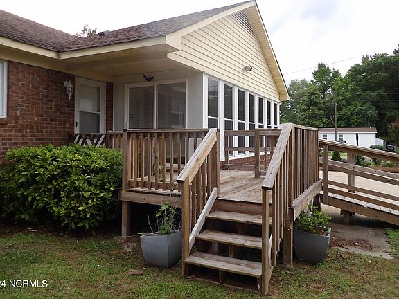 4th image of 2021 Hullwood Drive