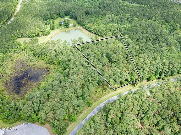 4th image of 145 Martin Creek Dr