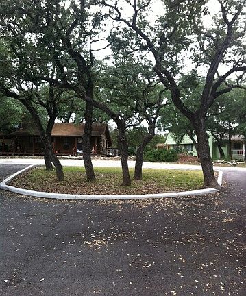 3rd image of 1639 Charter Oak Dr