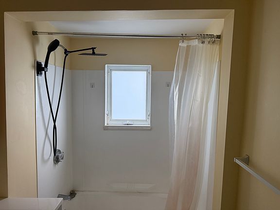 2nd image of 32 2nd St Floor 2