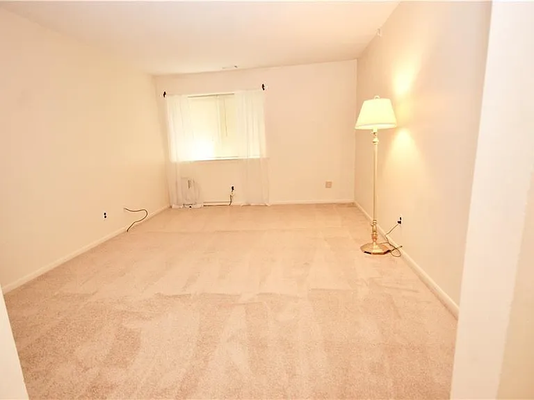29 Sweetgum Ln — Photo 5