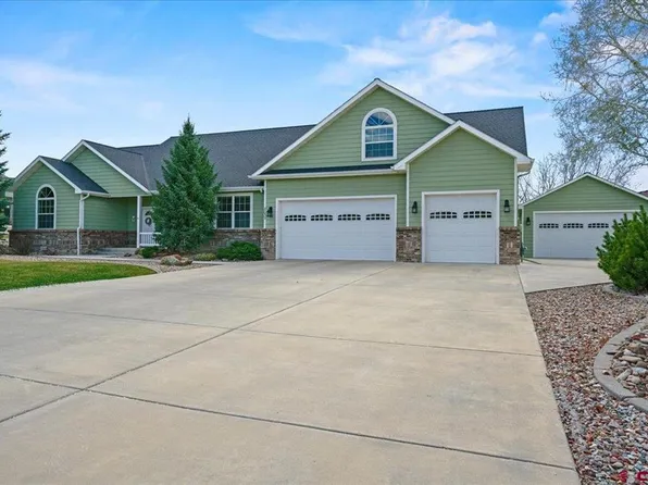 2033 Constitution Loop, Montrose, CO 81401