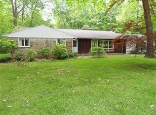 15129 Hook Hollow Rd, Novelty, OH 44072