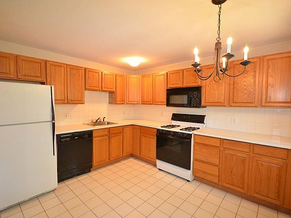 2nd image of 85 Farrwood Ave APT 3
