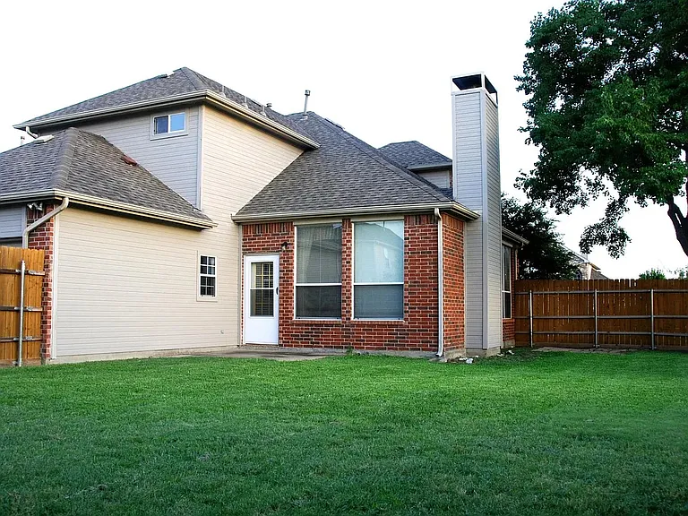 3917 Rushden Ct — Photo 13