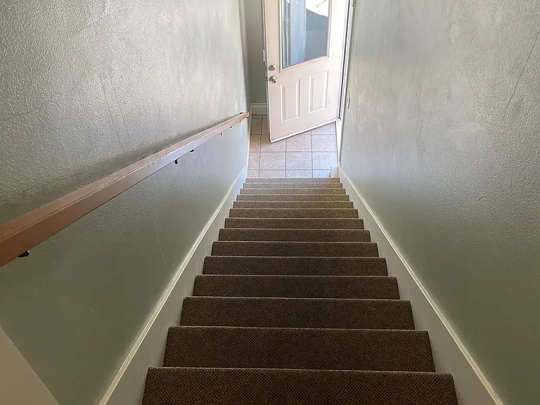 2402 McGie St #B — Photo 8