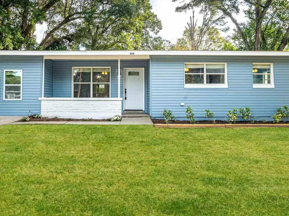 909 Rock Creek Ave, Pensacola, FL 32505