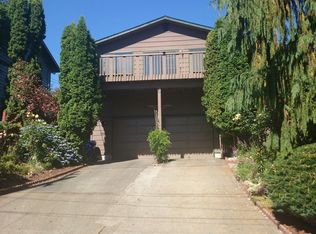 2827 24th Ave W, Seattle, WA 98199