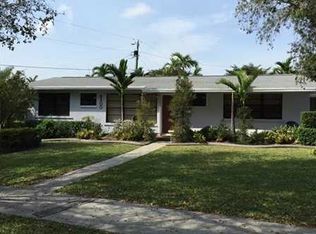 4900 SW 95th Ct, Miami, FL 33165