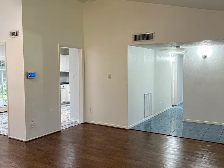 17515 Wild Willow Ln — Photo 8