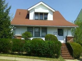 32 Buschmann Ave, Haledon, NJ 07508