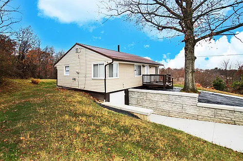 322 Hays Rd Photo 1