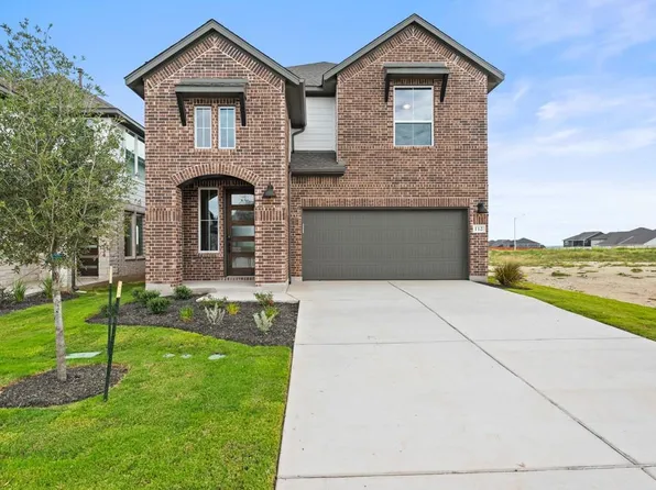 112 High Valley Dr, Liberty Hill, TX 78642