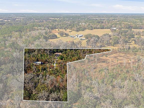 2nd image of 19040 NW 88th Avenue Rd