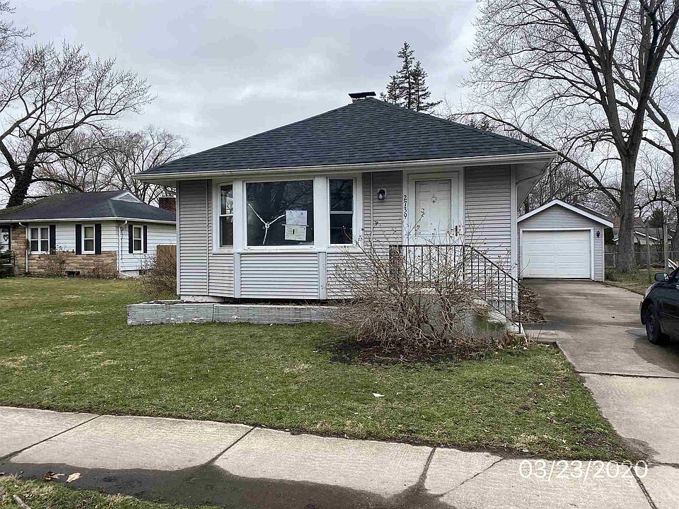 1st image of 2739 Homer Ave