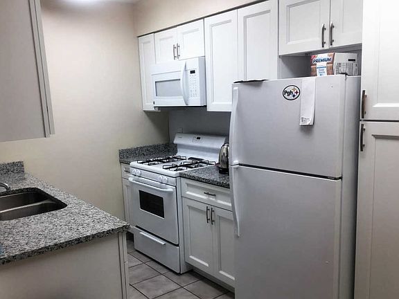 5th image of 310 E 18th Ave APT G