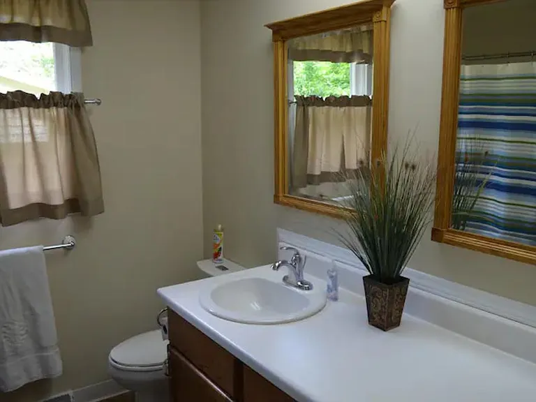 3229 Elderwood Ave — Photo 9