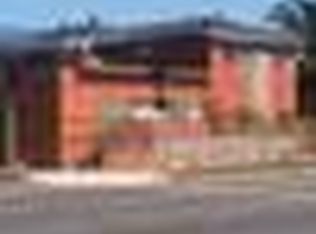 736 W 82nd St, Los Angeles, CA 90044