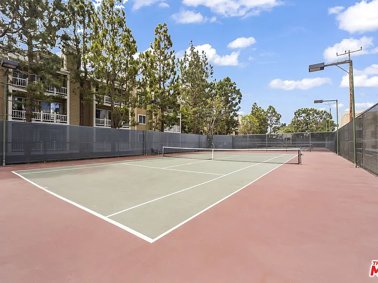 8500 Falmouth Ave #2104 — Photo 15