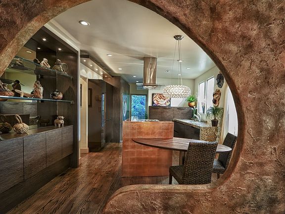 dining to kitchen