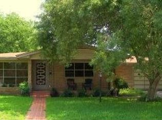 1347 Jackson St, New Braunfels, TX 78130