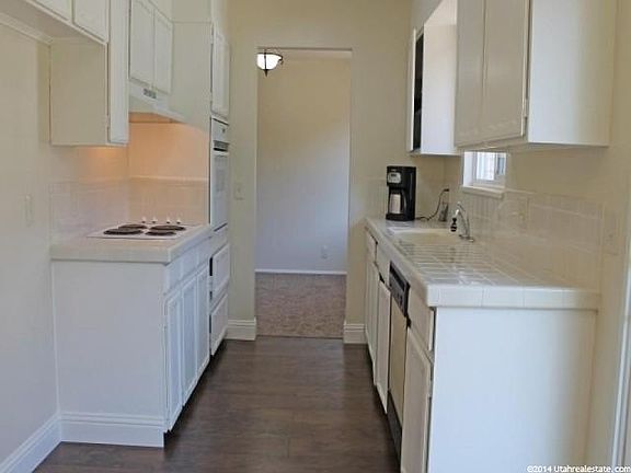 2nd image of 2358 E Catalina Dr