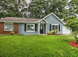 1143 Flat Shoals Rd, College Park, GA 30349