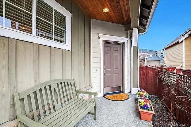 2527 NE Larchmount St — Photo 23