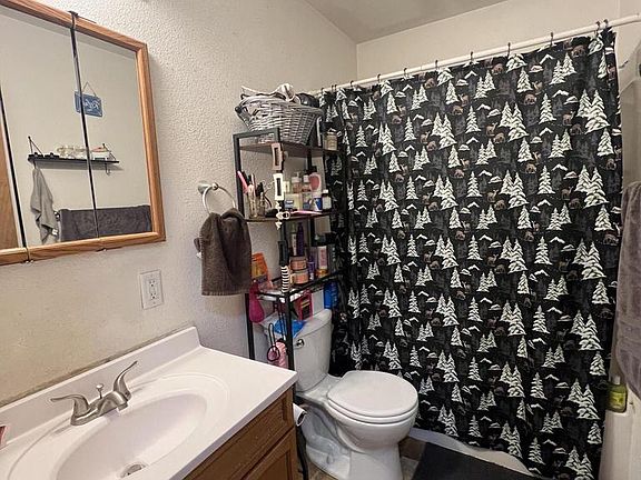 4th image of 4601 Wright AVENUE