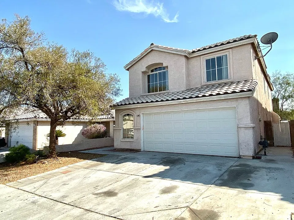 6513 Moon Roses Ct