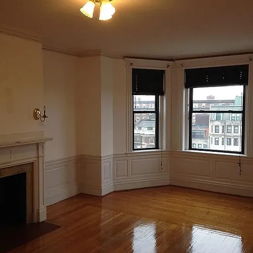 466 Commonwealth Ave #803 Photo 1