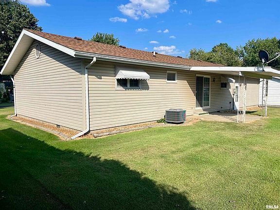 5th image of 207 Patricia Ln