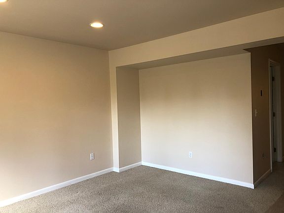 5th image of 14064 24th Ave NE
