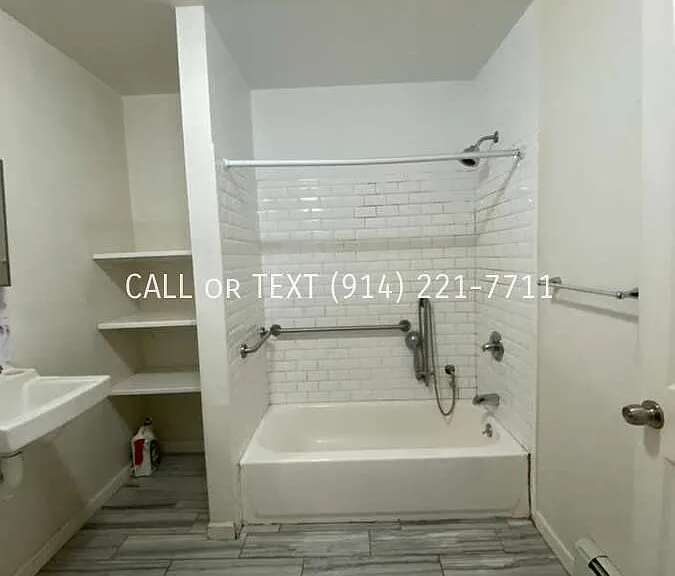 68 Elliott Ave — Photo 4
