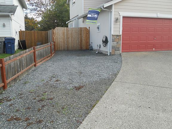 2nd image of 12020 1st Pl SE