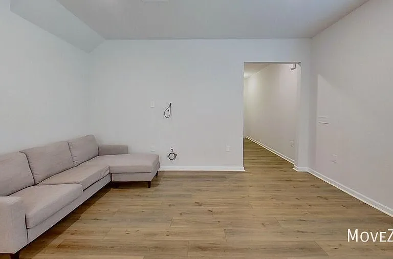 808 Falls Grove Trl — Photo 42
