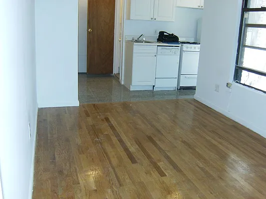 Rented by Sky Management | media 11