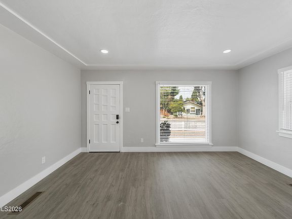 5th image of 26 Kohlepp Ave