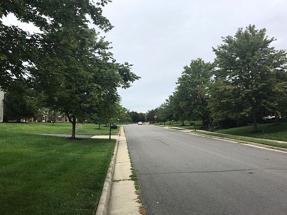 5th image of 1070 Cedar Chase Ct