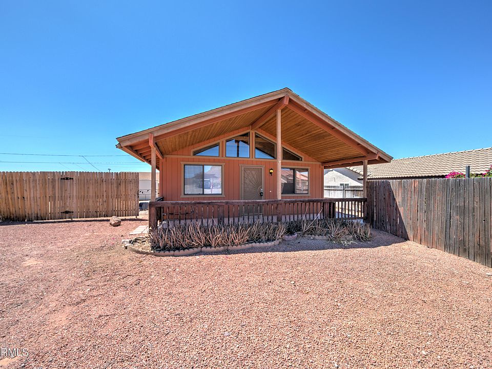 1st image of 10261 E La Palma Avenue