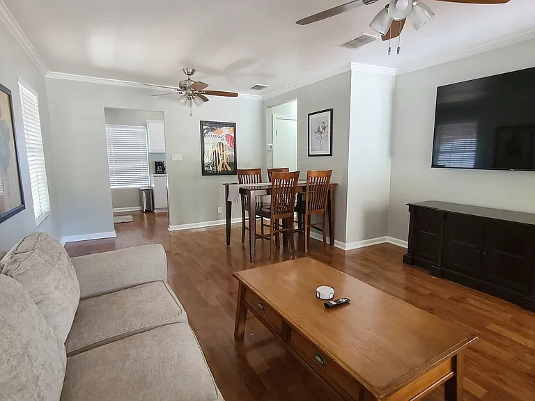 2948 Eckert St — Photo 2