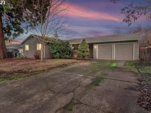 1933 28th Ave, Forest Grove, OR 97116