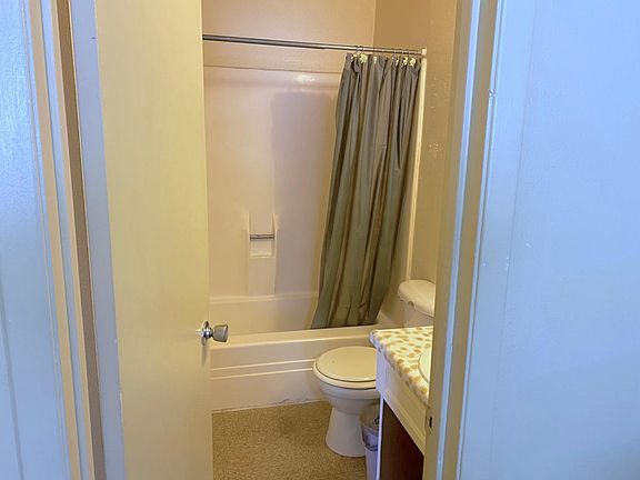 4th image of 5910 Elm Valley Dr APT 2