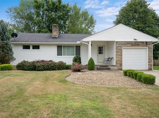 1905 Brigadoon Ln, New Castle, PA