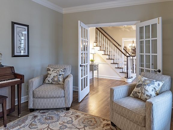 3rd image of 1111 Arborhill Dr